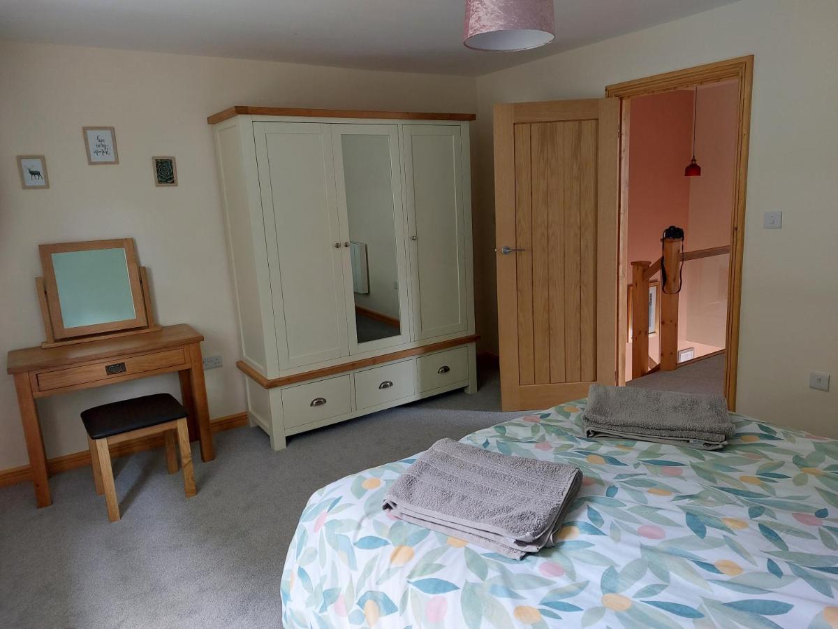 Two Bedroom Cottage - Country Lane -10 Min Walk To Perranporth Beach Exteriör bild